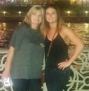 Terri Lee with her daughter Sara Lee.